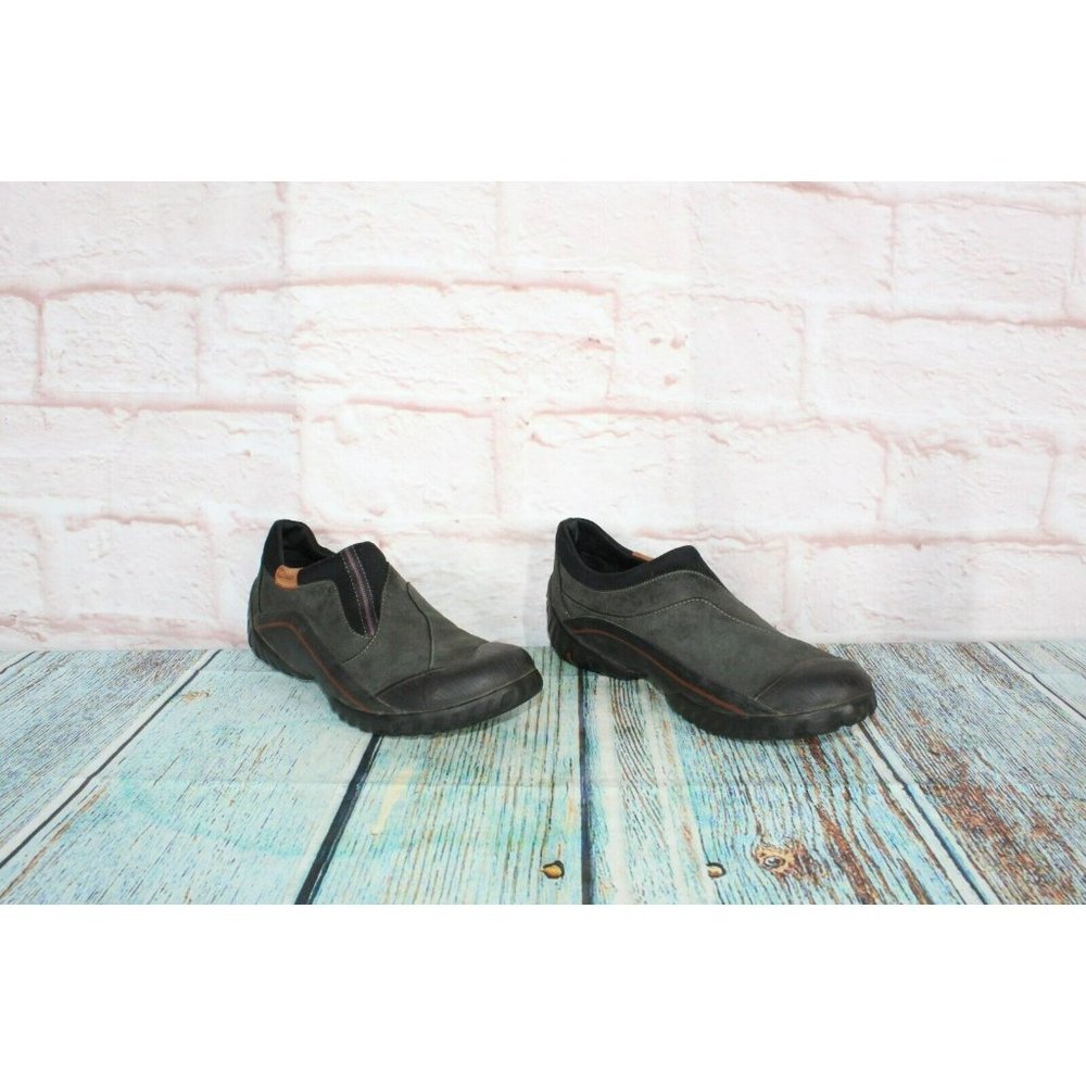 Clarks  Green Leather Slip On Waterproof Casual Loafer Shoes Size 8 Medium - Picture 3 of 9